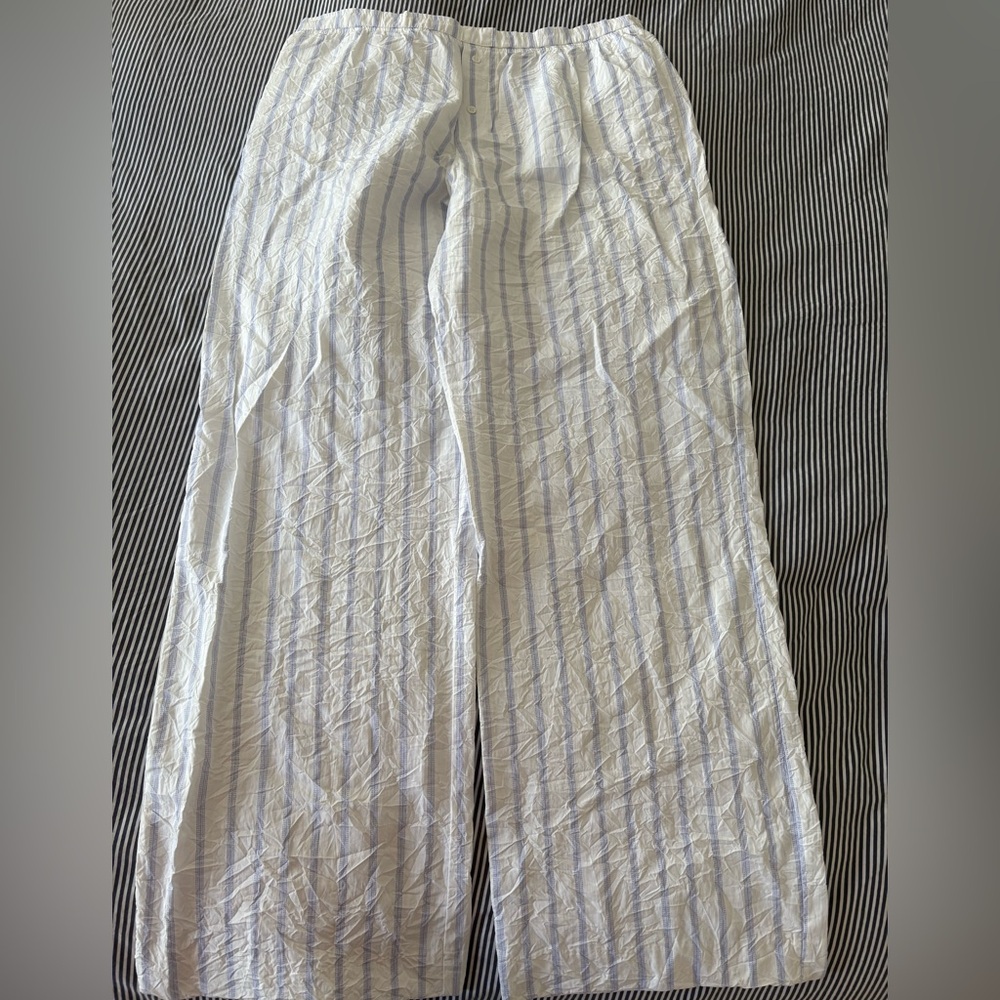 Zara White and Blue Striped Pants